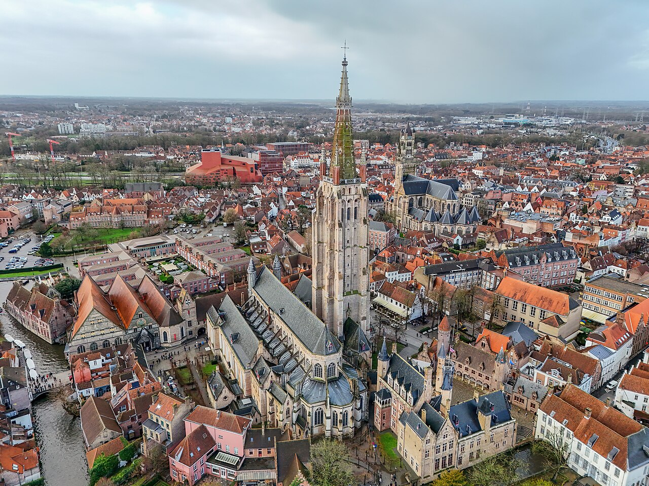 Representative architecture of Bruges